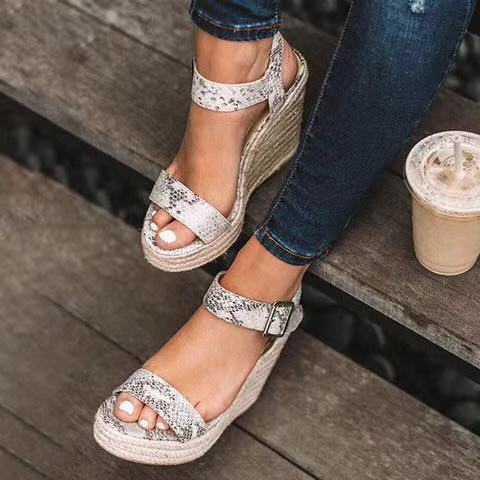Orthopädische Keilabsatz-Sandalen Komfort trifft auf Eleganz