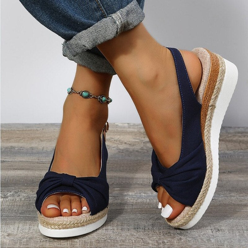 Orthopädische Sandalen mit Komfortablem Zehensteg