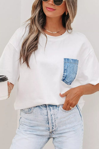 Korte Mouwen Top met Colorblock en Opgestikte Borstzak