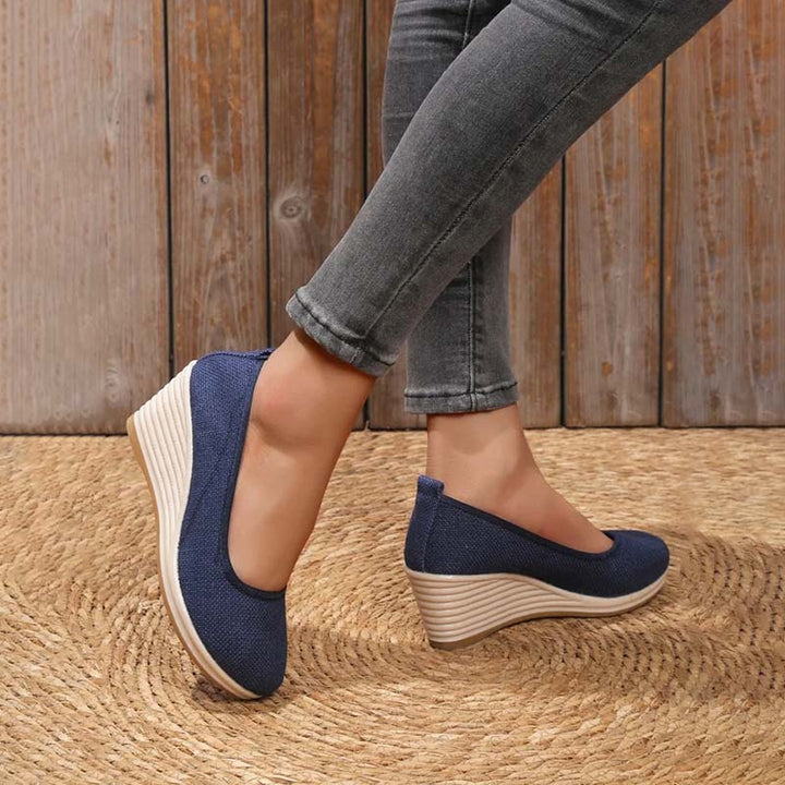 Lässige Keilschuhe