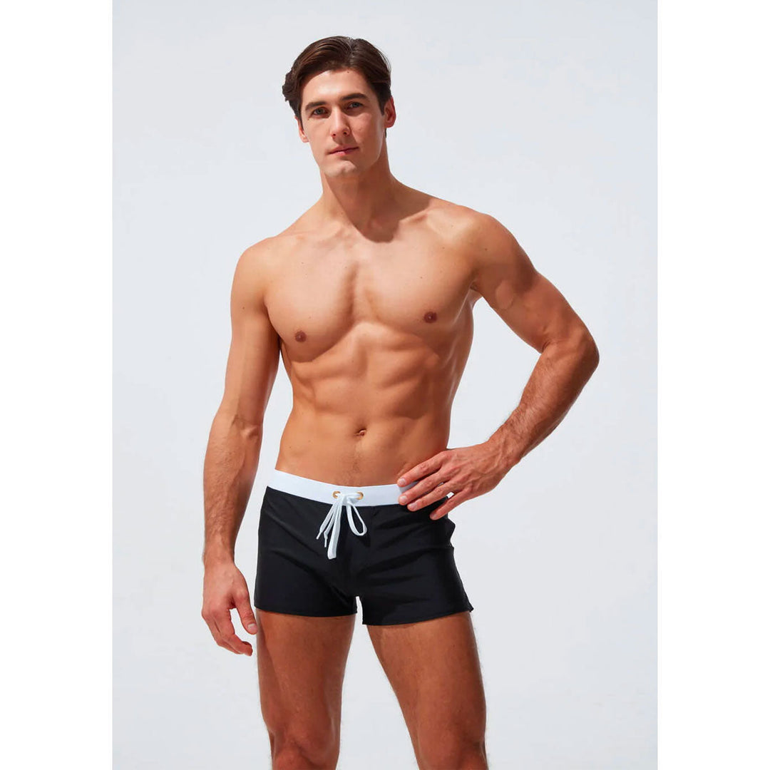 Moderne Badehose Modell mit Komfortbund
