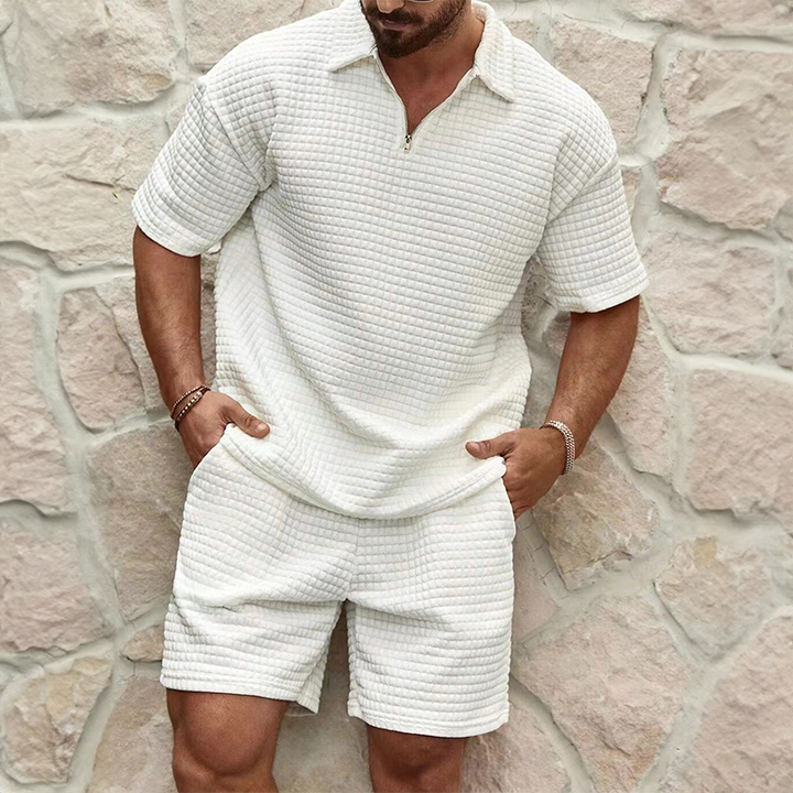 Luxuriöses Sommer Satz für Herren Polo und Shorts