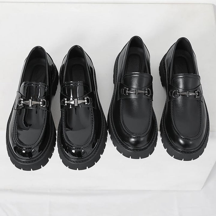 Herren Modische Loafers mit robustem Sohlenprofil und edler Schnallenverzierung