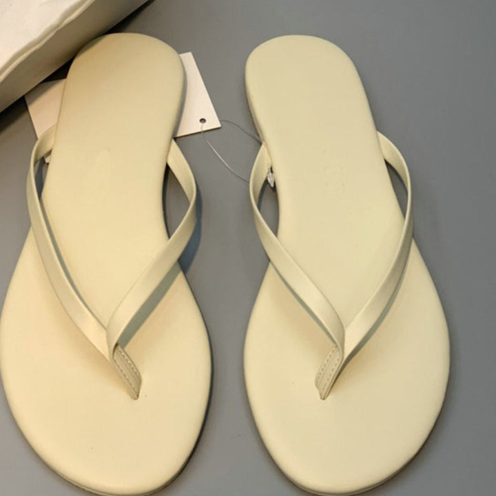 Damen stilvolle Flip-Flops mit glänzendem Riemendesign