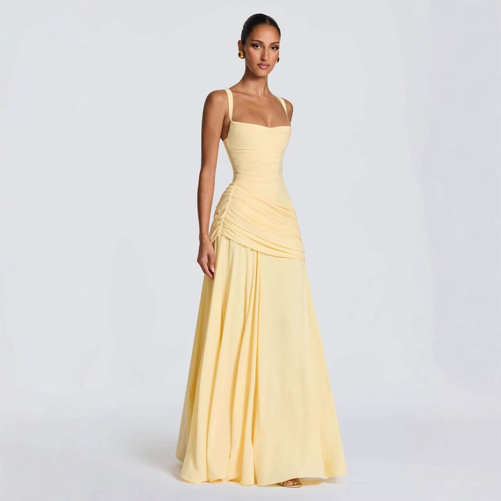 Damen Abendkleid mit elegantem, tailliertem Schnitt