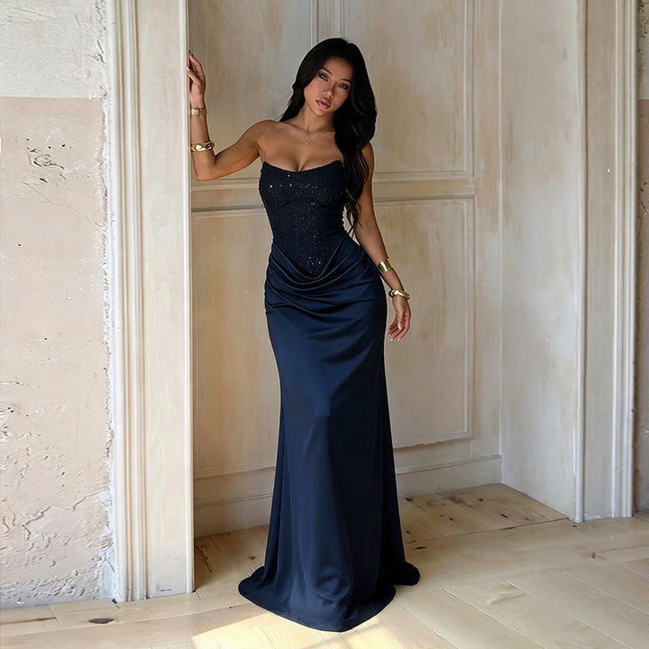 Damen Elegantes Abendkleid mit Herz-Ausschnitt und schimmerndem Oberteil