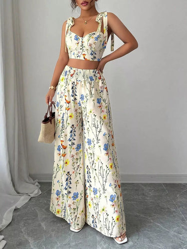 Ensemble crop top à imprimé floral et pantalon large avec bretelles