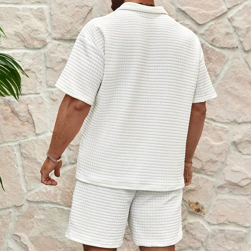 Luxuriöses Sommer Satz für Herren Polo und Shorts